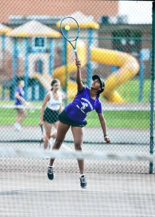 Sanjita Raja won her first singles match 6-4, 6-4.