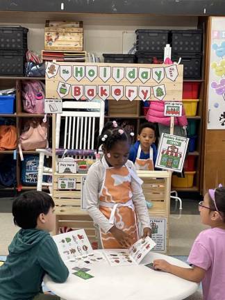 Smith Clove kindergarten class ‘bakes memories’