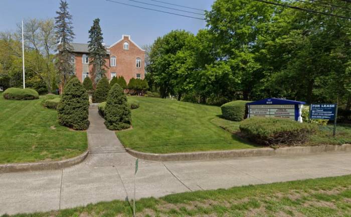 Town of Woodbury government building.